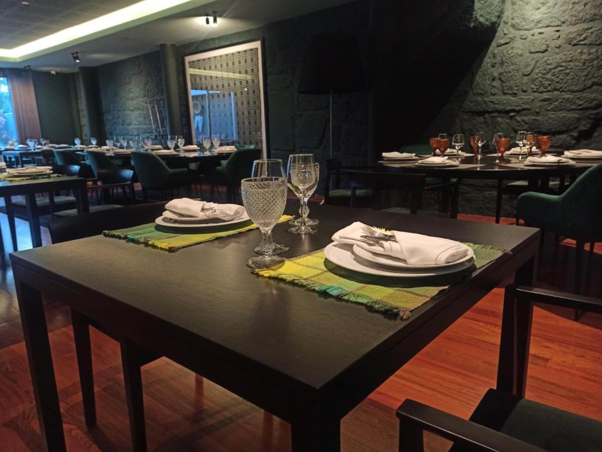 Hotel Vila Luena Vila Verde  Dış mekan fotoğraf