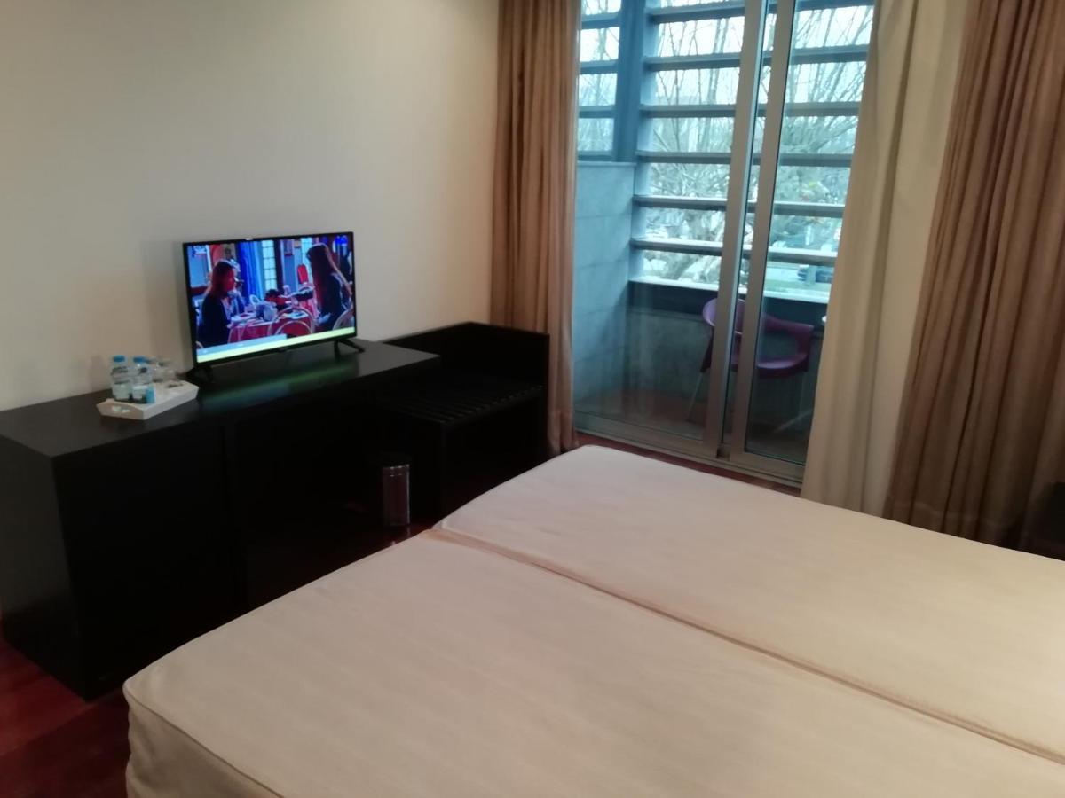 Hotel Vila Luena Vila Verde  Dış mekan fotoğraf